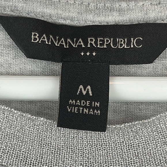 Banana Republic Viscose Sleeveless Top Medium Shimmer Trim - Picture 4 of 15